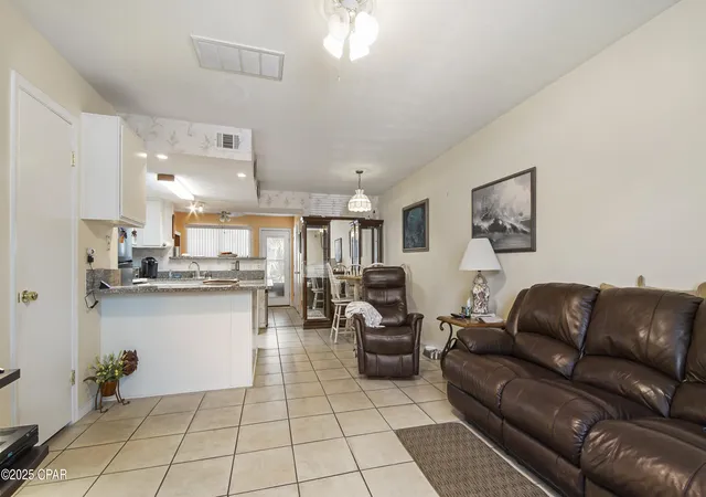 Photo 2 of Townhouse for sale at 124 W Leslie Ln, Panama City Beach, FL 32407 | MLS# 783253 | Listing updated on 2026-05-30