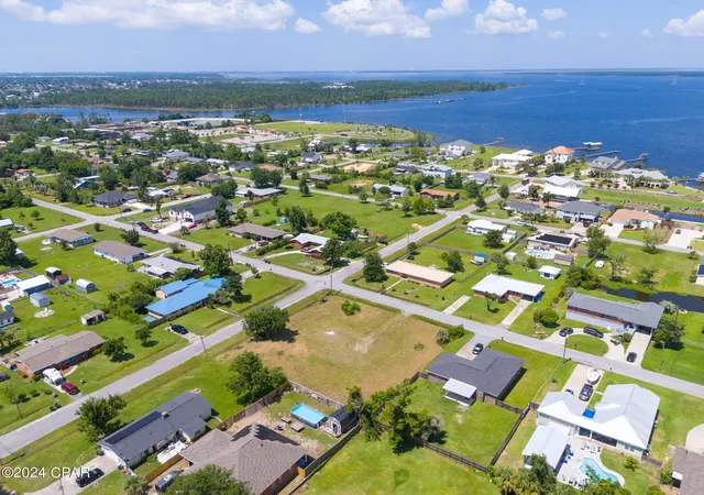 2nd image of 113 Carolina Ave, Lynn Haven, FL 32444 | MLS# 783411