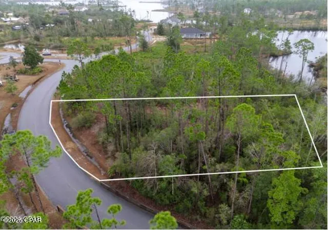 3rd image of 823 Tidewater Ln, Panama City, FL 32404 | MLS# 783747
