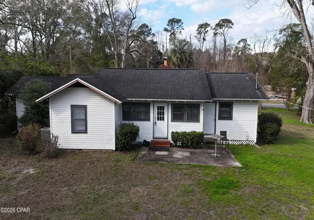 Homes for sale in Bonifay, FL | 308 S Depot St, Bonifay, FL 32425 | MLS# 783831