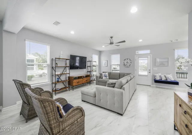 3rd image of 102 Washboard Ct, Port Saint Joe, FL 32456 | MLS# 783941