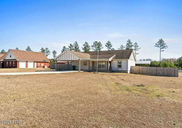 Homes for sale in Chipley, FL | 561 Lakepointe Dr, Chipley, FL 32428 | MLS# 783962
