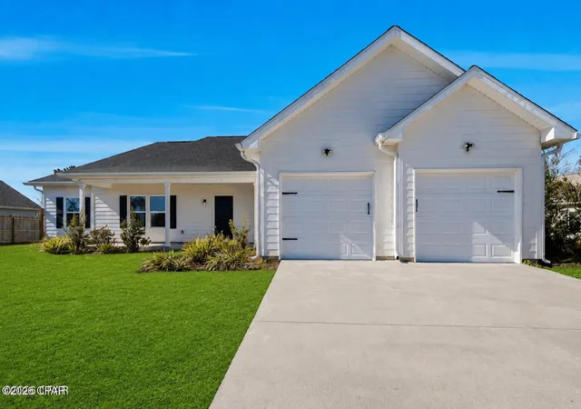 2nd image of 6836 Bayou George Dr, Panama City, FL 32404 | MLS# 783977