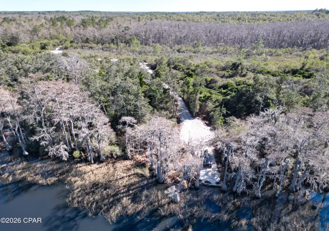 Homes for sale in Caryville, FL | 3902 Union Hill Rd, Caryville, FL 32427 | MLS# 784025