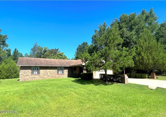 2nd image of 3922 Vistula Dr, Chipley, FL 32428 | MLS# 784110