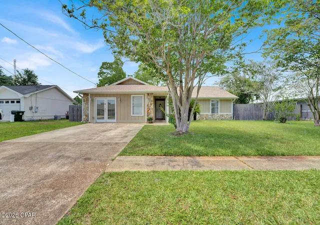 2nd image of 508 Sparrow St, Lynn Haven, FL 32444 | MLS# 784160