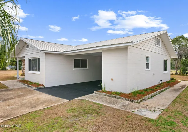 Photo 4 of Sale Pending at 5203 E 4th Street, Panama City, FL 32404 | MLS# 784479 | Listing updated on 2026-06-19