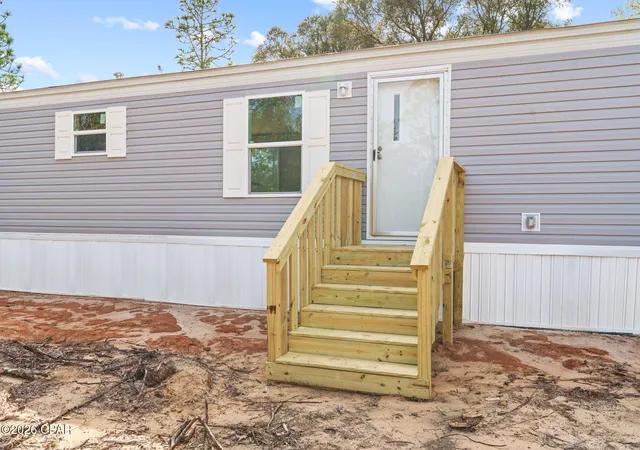 Homes for sale in Chipley, FL | 4328 Moss Hill Rd, Chipley, FL 32428 | MLS# 784483