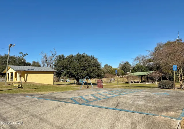 Homes for sale in Marianna, FL | 4391 Florence Dr, Marianna, FL 32446 | MLS# 784883