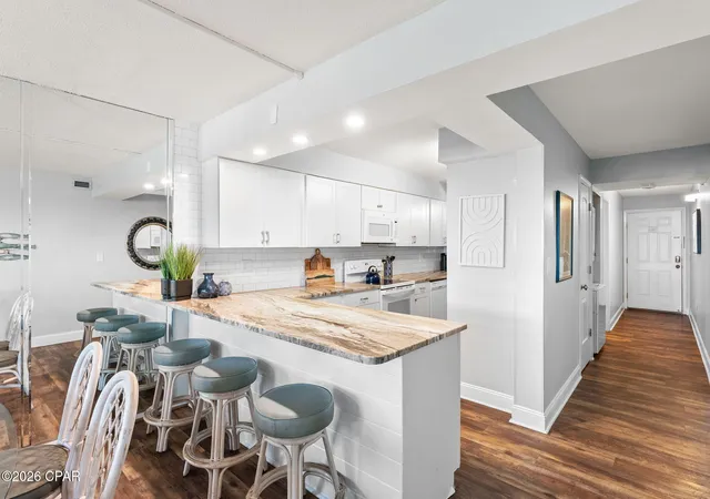 4th image of 5801 Thomas Dr #1204, Panama City, FL 32408 | MLS# 785136