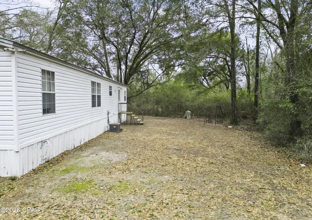 Homes for sale in Graceville, FL | 1413 Walker Rd, Graceville, FL 32440 | MLS# 785434