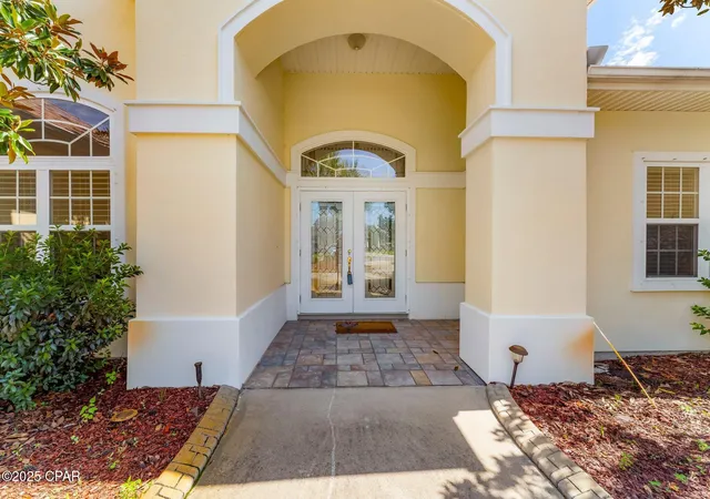 Homes for sale in Panama City Beach, FL | 102 Sunset Cir, Panama City Beach, FL 32407 | MLS# 785438