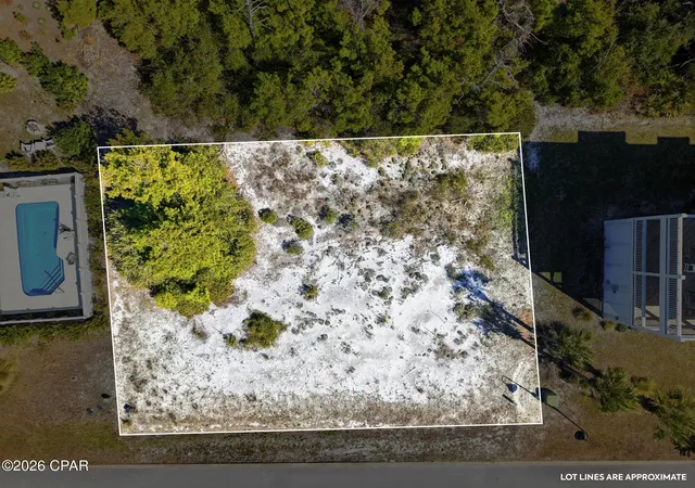 2nd image of 226 Seagrass Cir, Port Saint Joe, FL 32456 | MLS# 785683