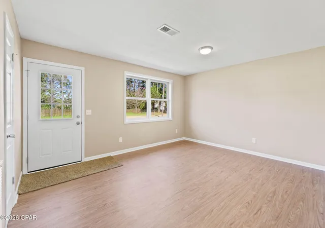 3rd image of 1037 Payne St, Graceville, FL 32440 | MLS# 785690