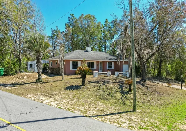 Homes for sale in Chipley, FL | 4335 Country Club Blvd, Chipley, FL 32428 | MLS# 785855