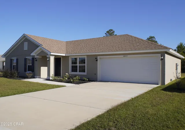 1st image of 2221 Chase St, Chipley, FL 32428 | MLS# 785900