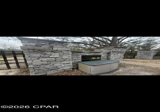 Homes for sale in Bonifay, FL | 00 Red Oak Ln, Bonifay, FL 32425 | MLS# 785903