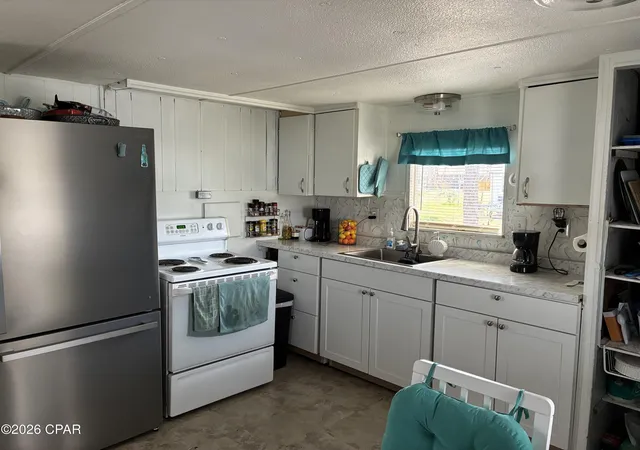 Photo 3 of Manufactured home for sale at 2408 Dorothy Ave #A, Panama City, FL 32408 | MLS# 785944 | Listing updated on 2026-06-17
