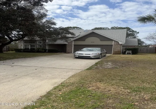 Photo 3 of Single family home for sale at 209 Boca Shrs Dr, Panama City, FL 32408 | MLS# 785504 | Listing updated on 2026-07-10