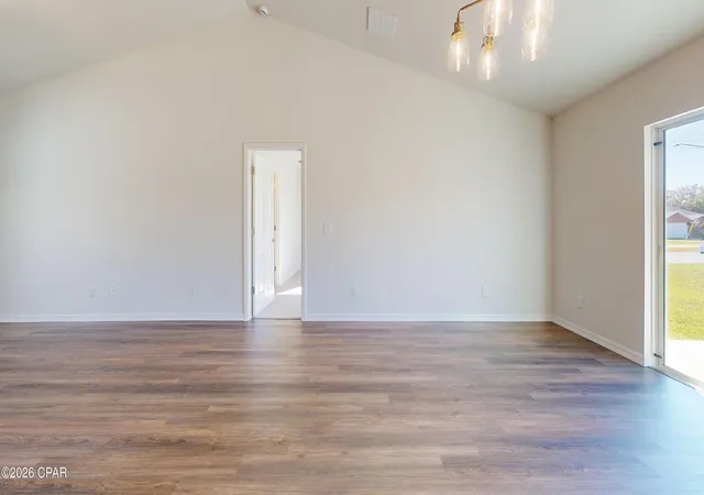 2nd image of 3984 Quail Ct, Chipley, FL 32428 | MLS# 786063
