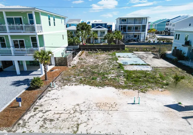 2nd image of 109 S 39th St #C & D, Mexico Beach, FL 32456 | MLS# 786227