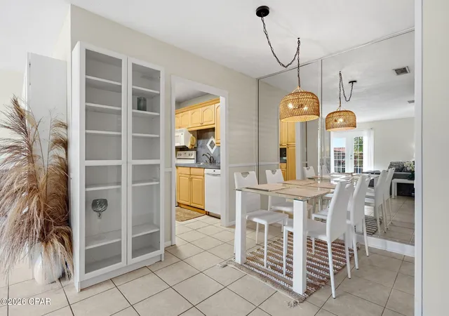 4th image of 2100 W Beach Dr #B202, Panama City, FL 32401 | MLS# 786234