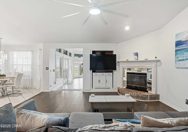 3rd image of 1929 Jessica Wy, Navarre, FL 32566 | MLS# 786477
