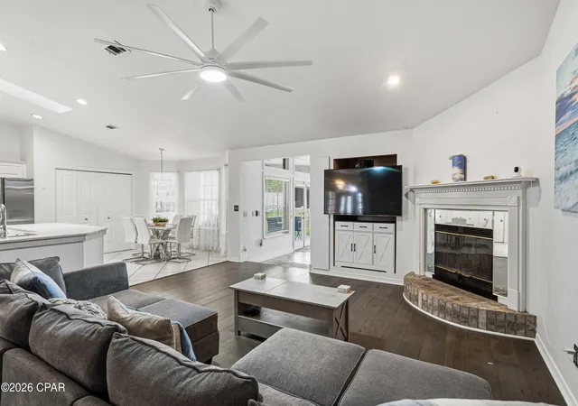 5th image of 1929 Jessica Wy, Navarre, FL 32566 | MLS# 786477