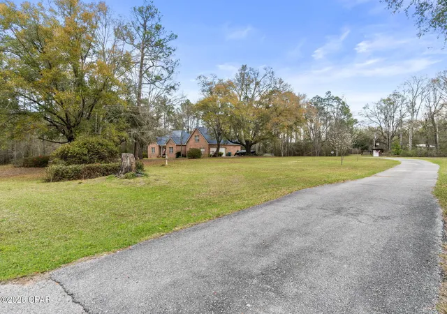 Homes for sale in Graceville, FL | 3878 Earlston Rd, Graceville, FL 32440 | MLS# 786493