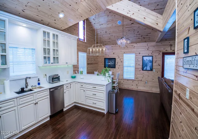 1st image of 854 Magnolia Ave, Panama City, FL 32401 | MLS# 786744