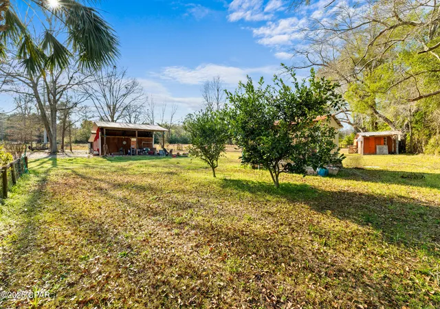 Homes for sale in Graceville, FL | 3957 Hwy 2, Graceville, FL 32440 | MLS# 786945