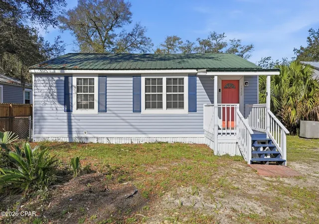 Photo 2 of Single family home for sale at 1729 Palmetto Ave, Panama City, FL 32401 | MLS# 786996 | Listing updated on 2026-05-30