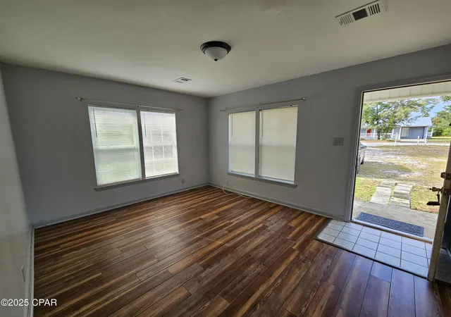 3rd image of 1814 Arthur Ave #A & B, Panama City, FL 32405 | MLS# 787079