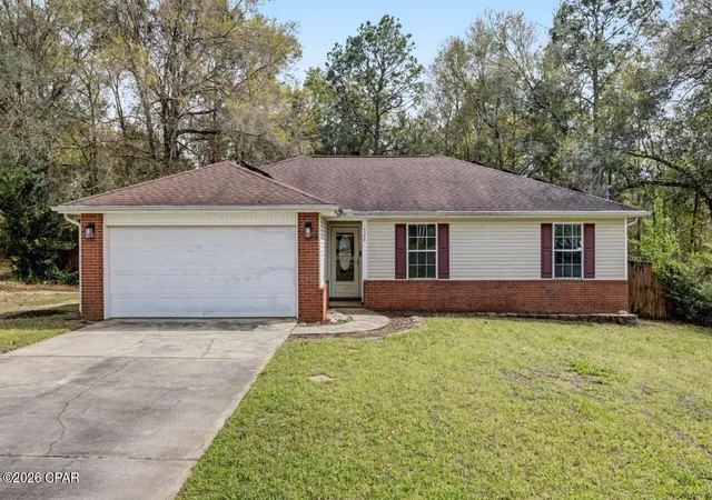 Homes for sale in Crestview, FL | 528 Hyde Park Dr, Crestview, FL 32539 | MLS# 787292