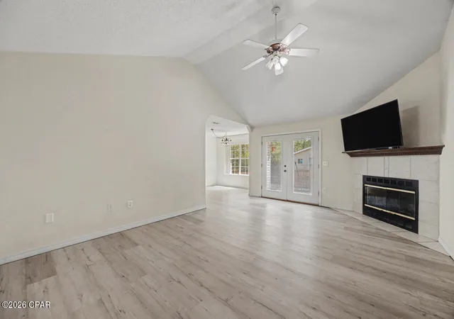 Homes for sale in Crestview, FL | 528 Hyde Park Dr, Crestview, FL 32539 | MLS# 787292