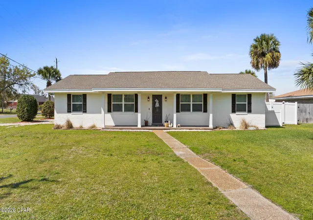1st image of 4415 Baywood Dr, Lynn Haven, FL 32444 | MLS# 787295