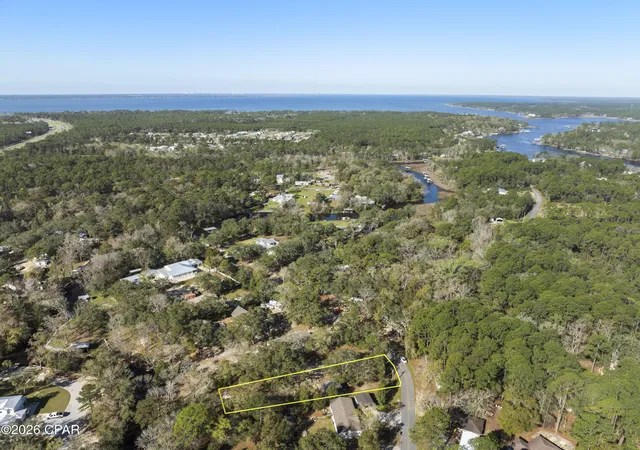 Homes for sale in Freeport, FL | 211 Carol Dr, Freeport, FL 32439 | MLS# 787328