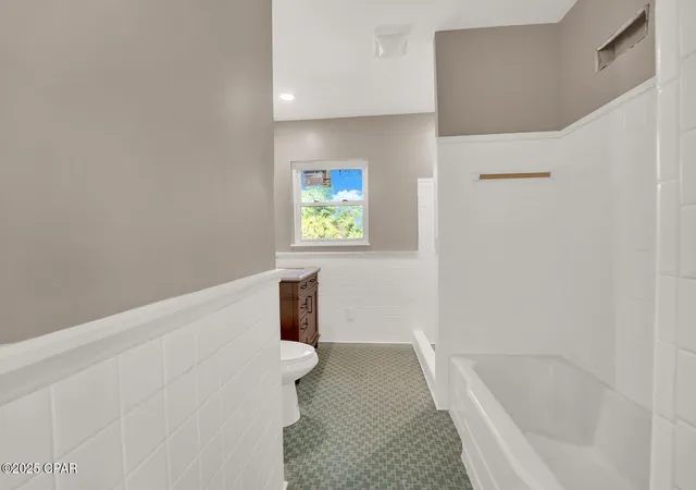 2nd image of 1215 W 11th St, Panama City, FL 32401 | MLS# 787417