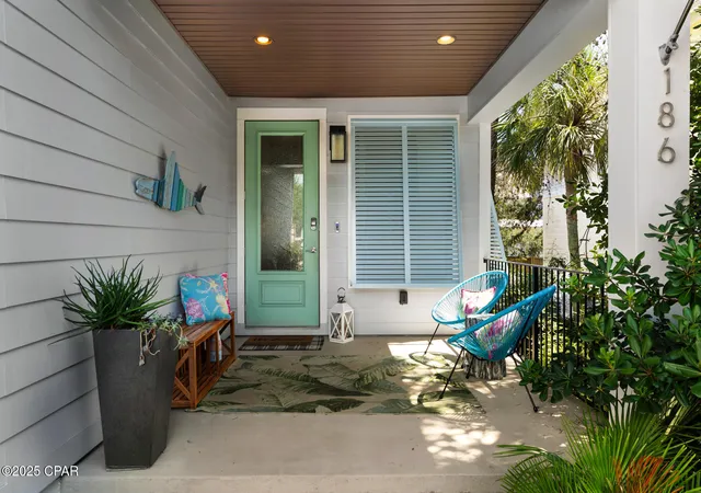 Photo 2 of Single family home for sale at 186 Ventana Blvd, Santa Rosa Beach, FL 32459 | MLS# 787433 | Listing updated on 2026-06-15