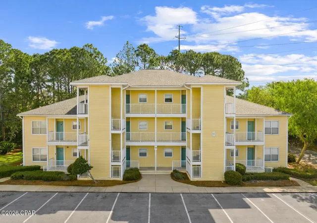 Homes for sale in Miramar Beach, FL | 200 Sandestin Ln, Miramar Beach, FL 32550