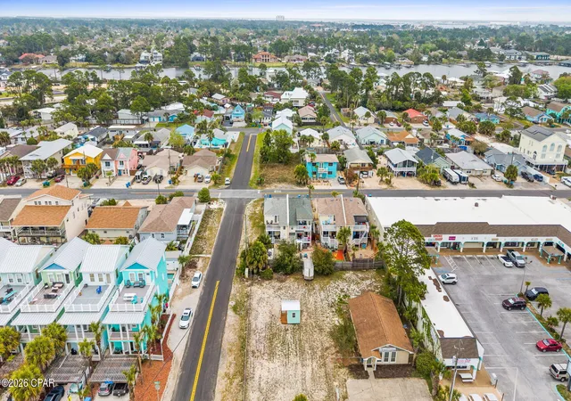 2nd image of 7405 Bch Dr, Panama City, FL 32408