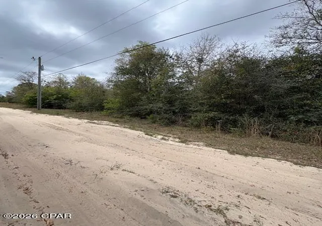 2nd image of Na Pecan Shadows Dr, Youngstown, FL 32466 | MLS# 787723
