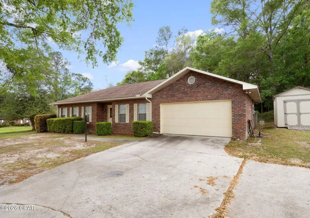 Homes for sale in Bonifay, FL | 2694 Marian Dr, Bonifay, FL 32425 | MLS# 787940