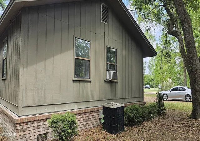 4th image of 19076 Ne Oak Hill Dr, Blountstown, FL 32424 | MLS# 787965