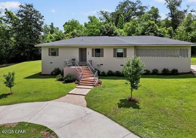 2nd image of 2956 N Caledonia St, Marianna, FL 32446 | MLS# 787967