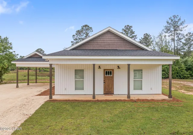Homes for sale in Chipley, FL | 842 Kirkland Rd, Chipley, FL 32428 | MLS# 787974