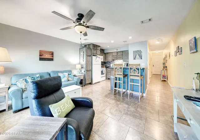 4th image of 6205 Thomas Dr #2F, Panama City, FL 32408 | MLS# 788008
