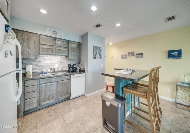 5th image of 6205 Thomas Dr #2F, Panama City, FL 32408 | MLS# 788008