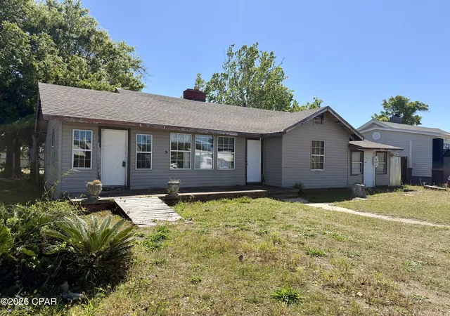 3rd image of 422 N Macarthur Ave, Panama City, FL 32401 | MLS# 788019