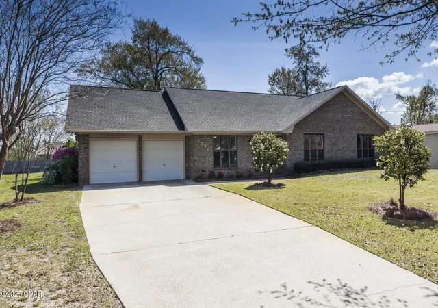 Photo 2 of Single family home for sale at 2734 Jamedon Dr, Panama City, FL 32405 | MLS# 788022 | Listing updated on 2026-06-23